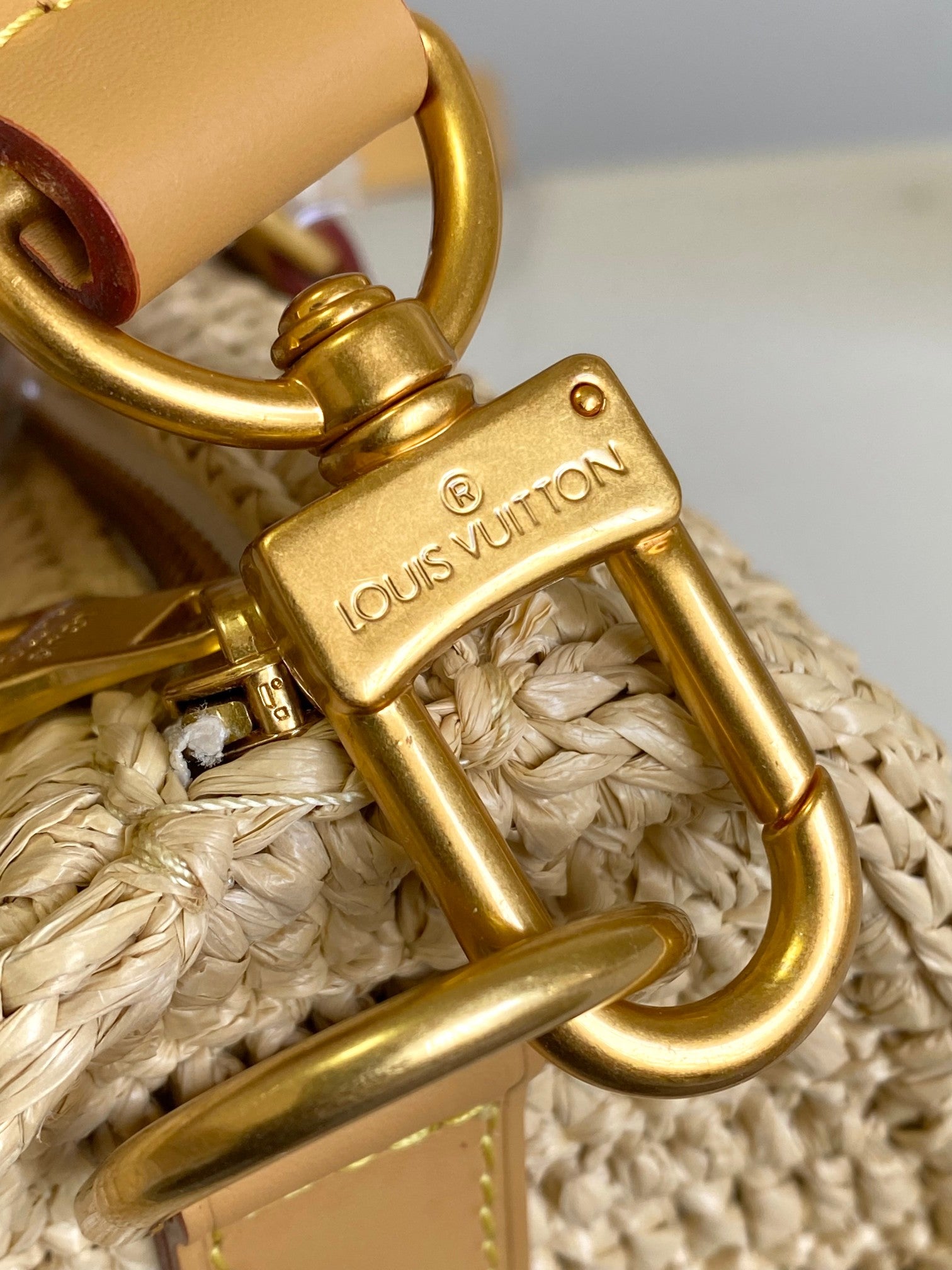 Louis Vuitton Keepall Bandoulière 25 Raffia Handbag - Natural/Tan