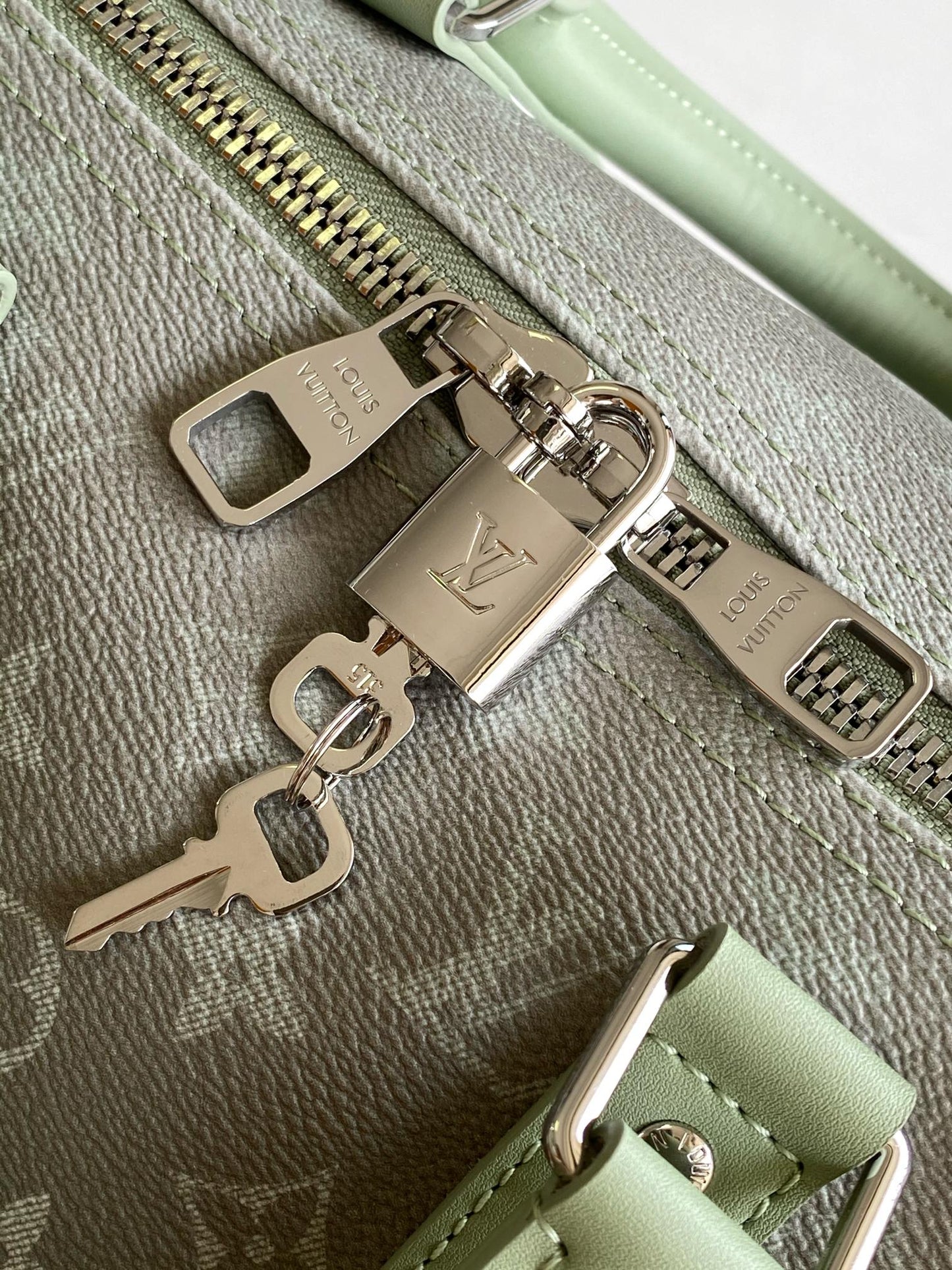 Louis Vuitton Gradient Green Monogram Canvas Travel Duffle Weekender Bag