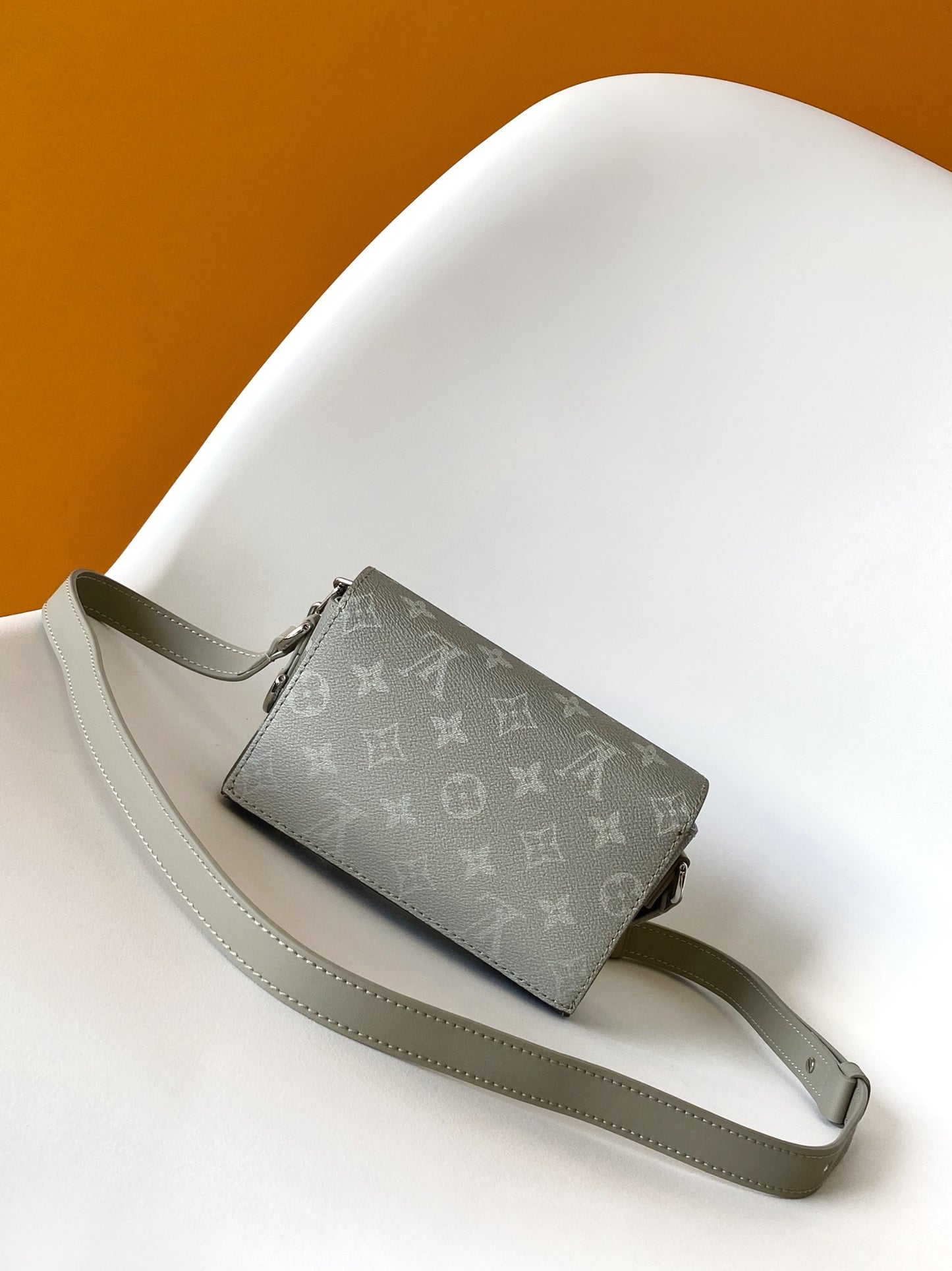 Louis Vuitton Ombre Monogram Structured Crossbody Shoulder Bag with Chain