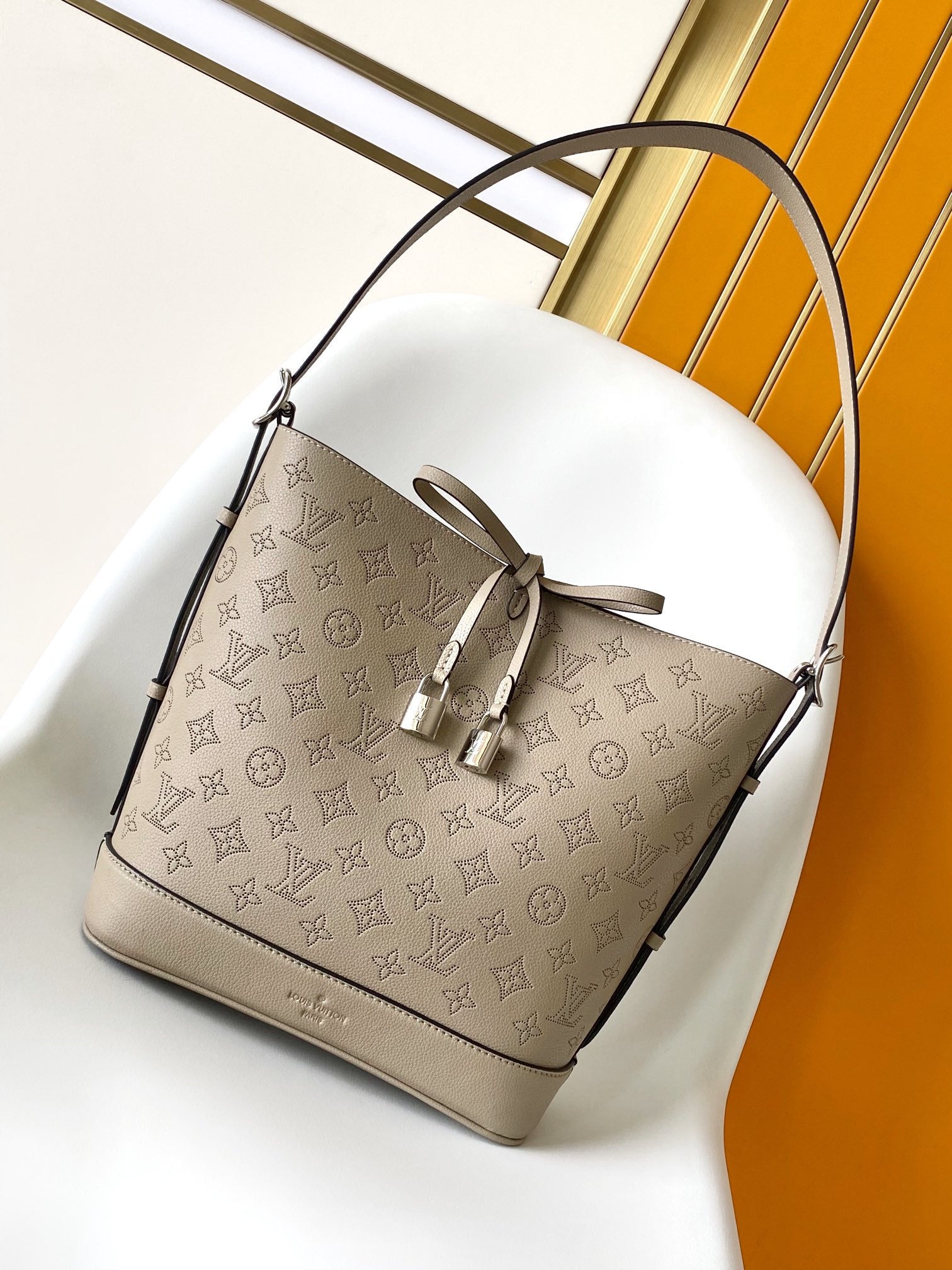 Louis Vuitton Taupe Embossed Leather Bucket Bag Drawstring Shoulder Purse
