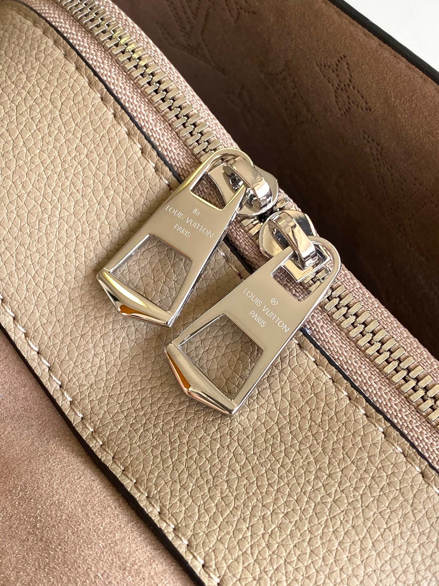 Louis Vuitton Taupe Embossed Leather Bucket Bag Drawstring Shoulder Purse