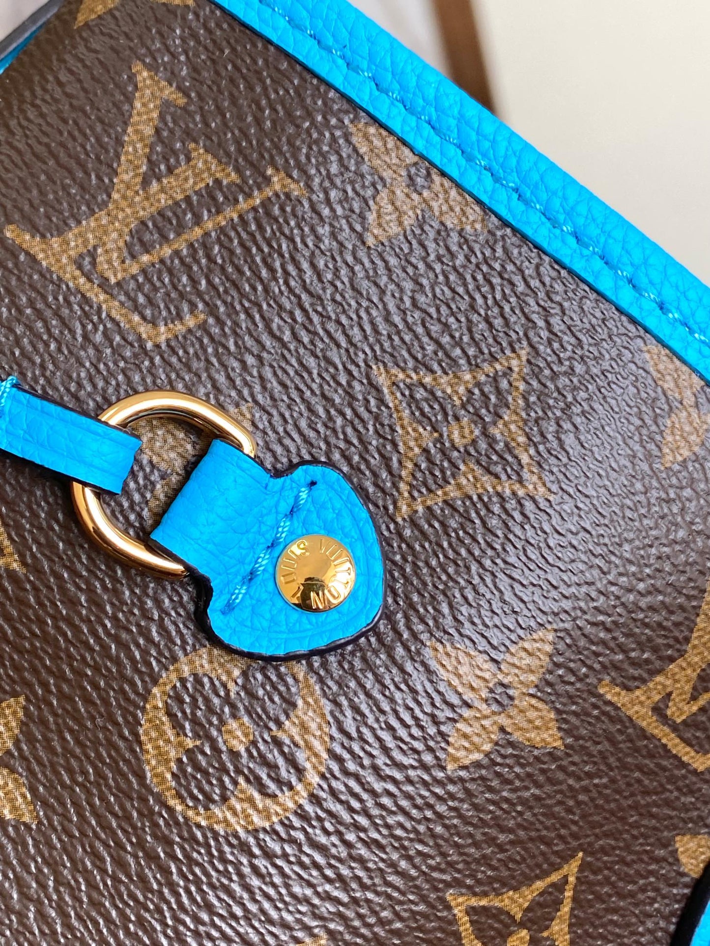 Louis Vuitton LV Match Neverfull MM Tote Bag - Blue Monogram Jacquard Velvet