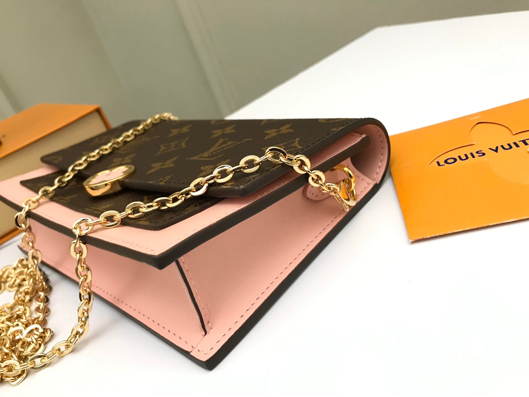 Louis Vuitton Elegant Monogram Canvas Chain Crossbody Bag with Pink Leather Trim