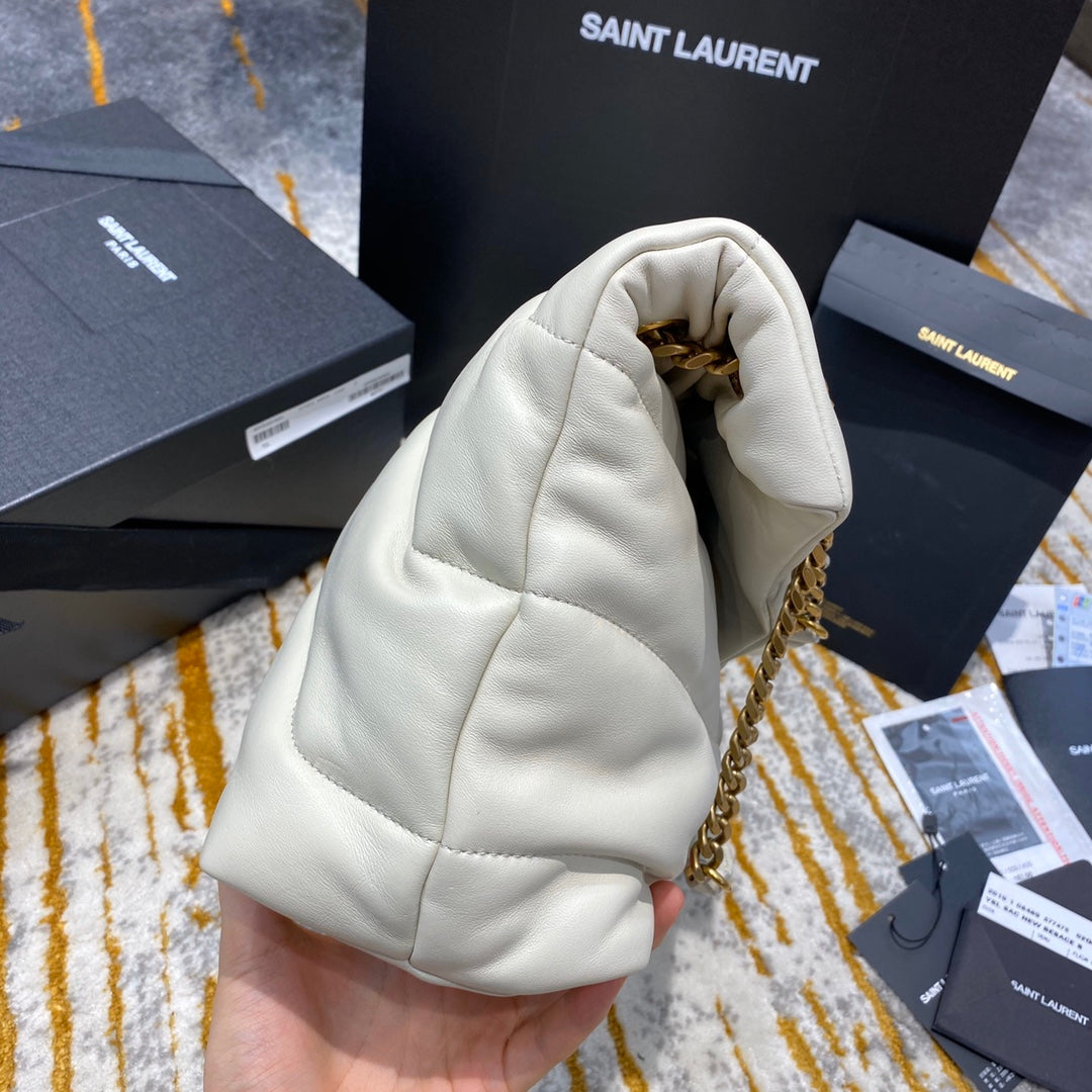 Saint Laurent Loulou Puffer Small in Quilted Lambskin - White/Gold