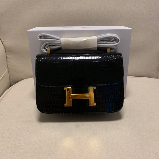 Luxury Black Crocodile Embossed Crossbody Bag with Gold H Buckle