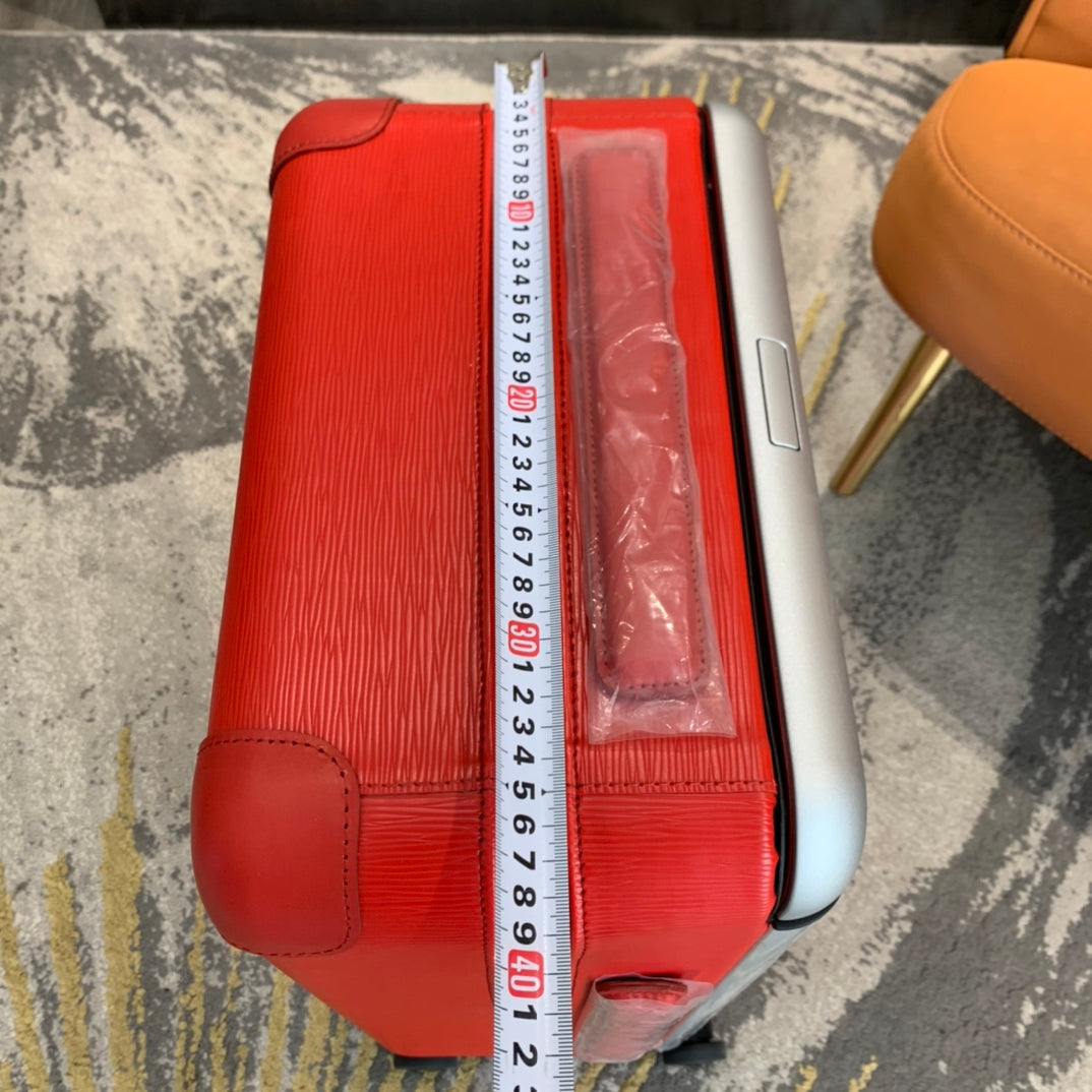 Modern Red Hardside Carry-On Spinner Luggage with Wide Handle