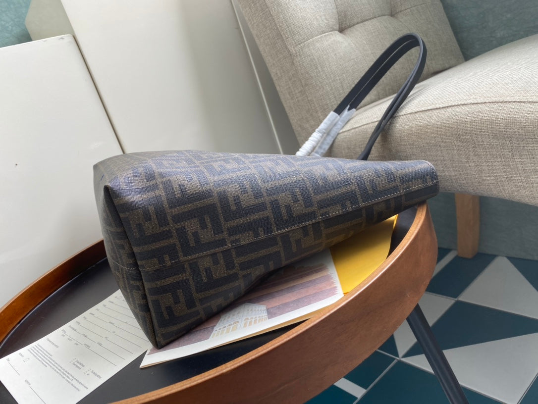 Fendi Zucca Print Canvas Tote Bag - Brown/Tobacco Iconic FF Monogram Shoulder Bag