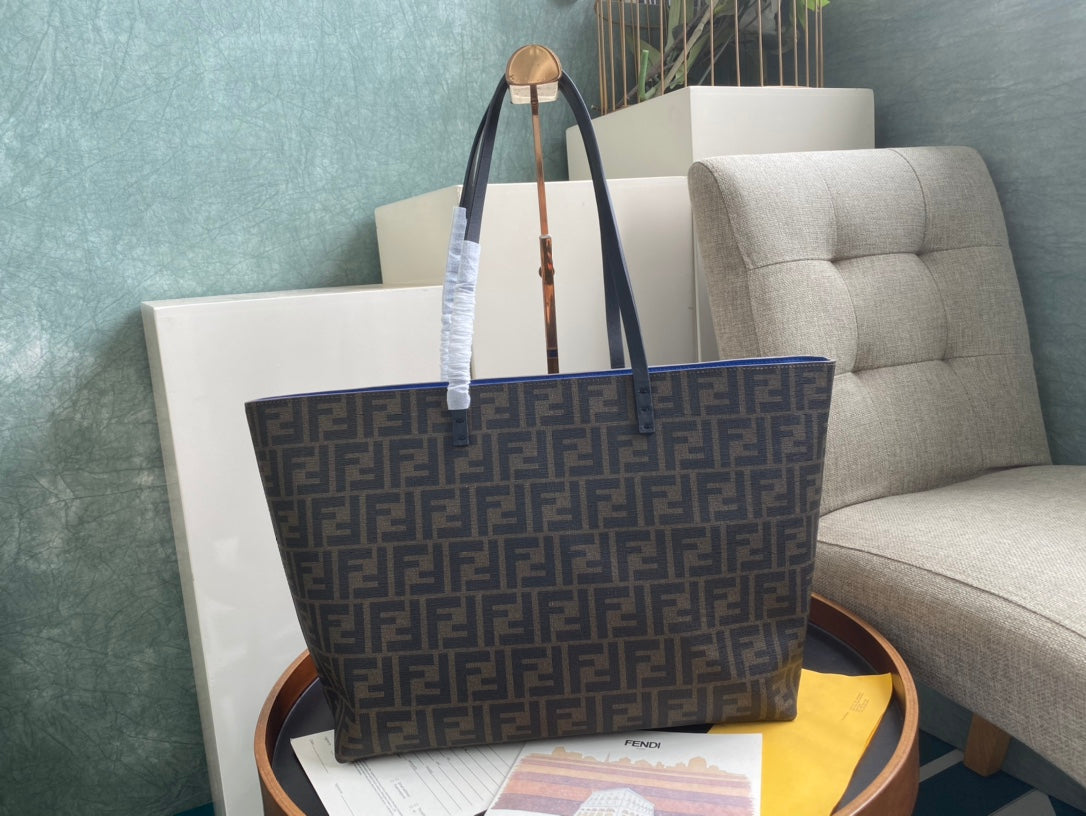 Fendi Zucca Print Canvas Tote Bag - Brown/Tobacco Iconic FF Monogram Shoulder Bag