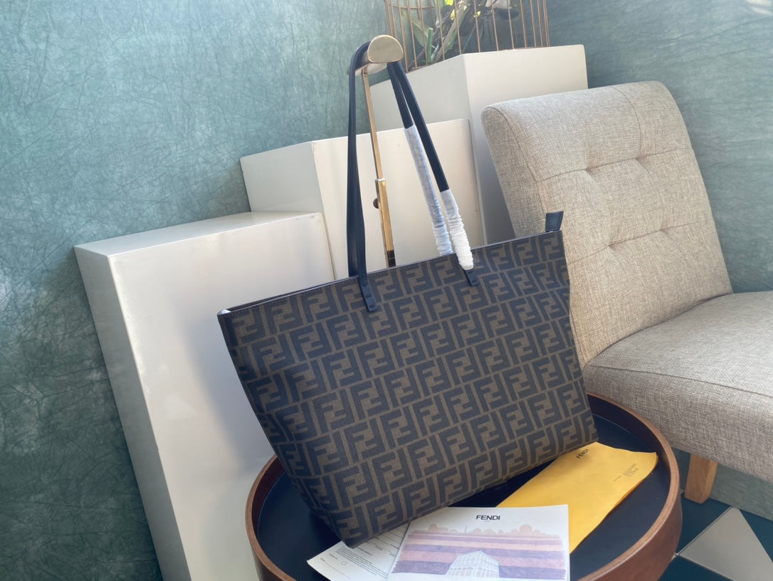 Fendi Zucca Monogram Canvas Tote Bag - Tobacco Brown