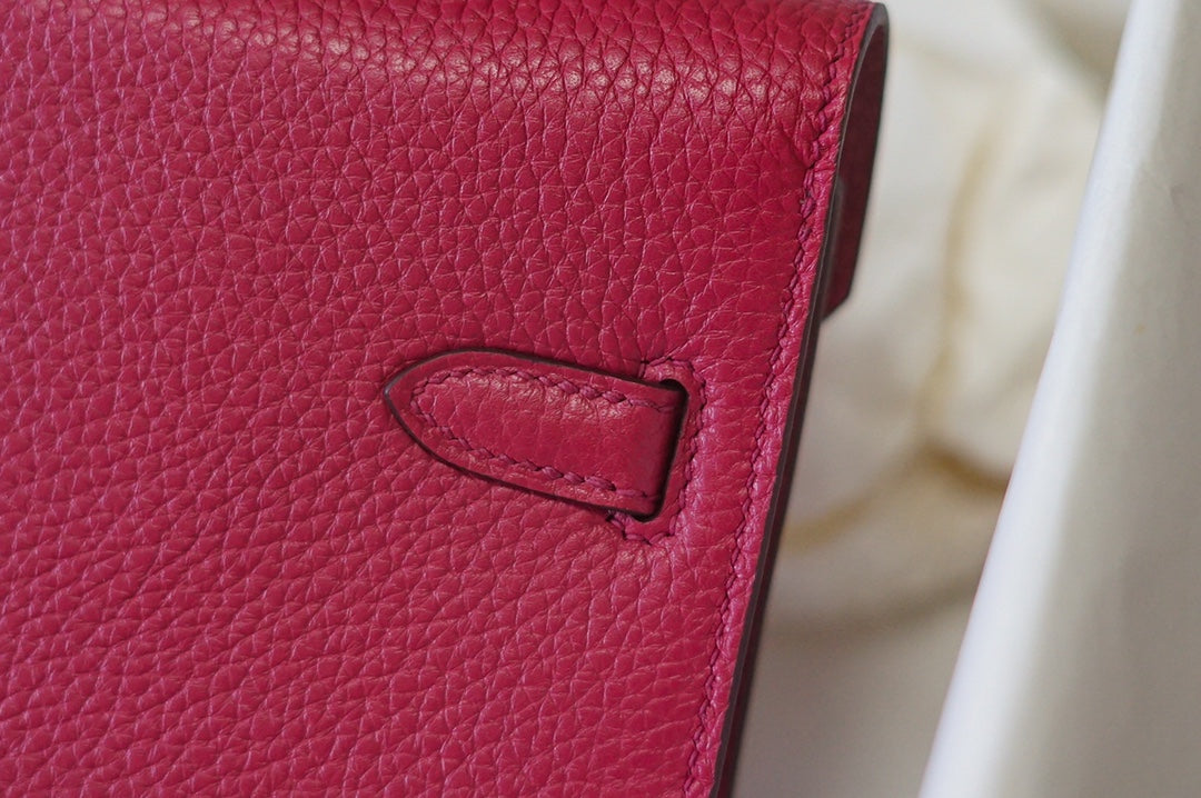 Hermès Kelly Depeche 25 Pouch Epsom Leather Pink with Gold Hardware