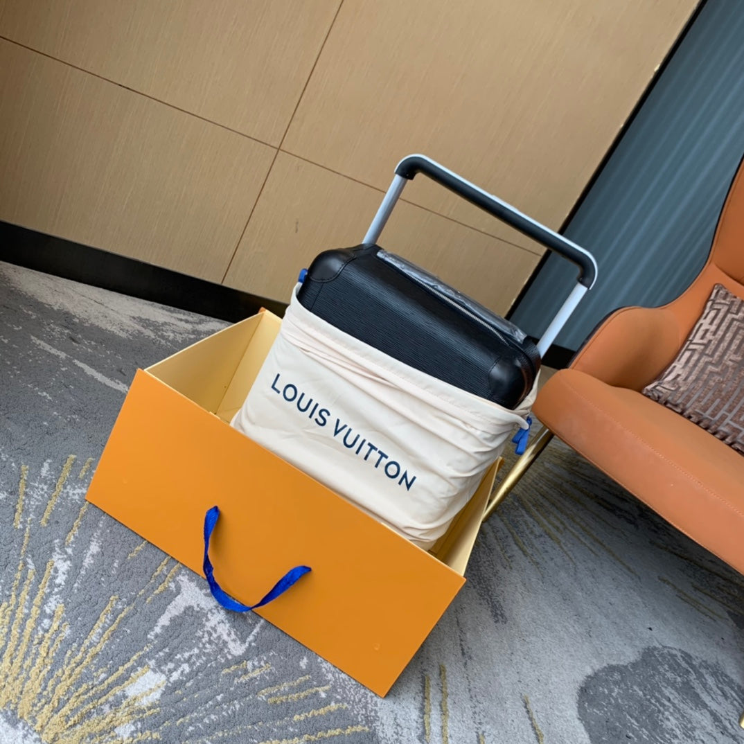 Modern Black Hardside Spinner Luggage with Wide Handle