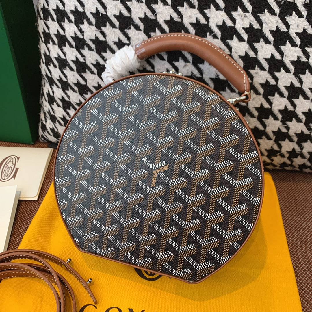 Gogy Classic Chevron Print Round Crossbody Bag with Leather Top Handle