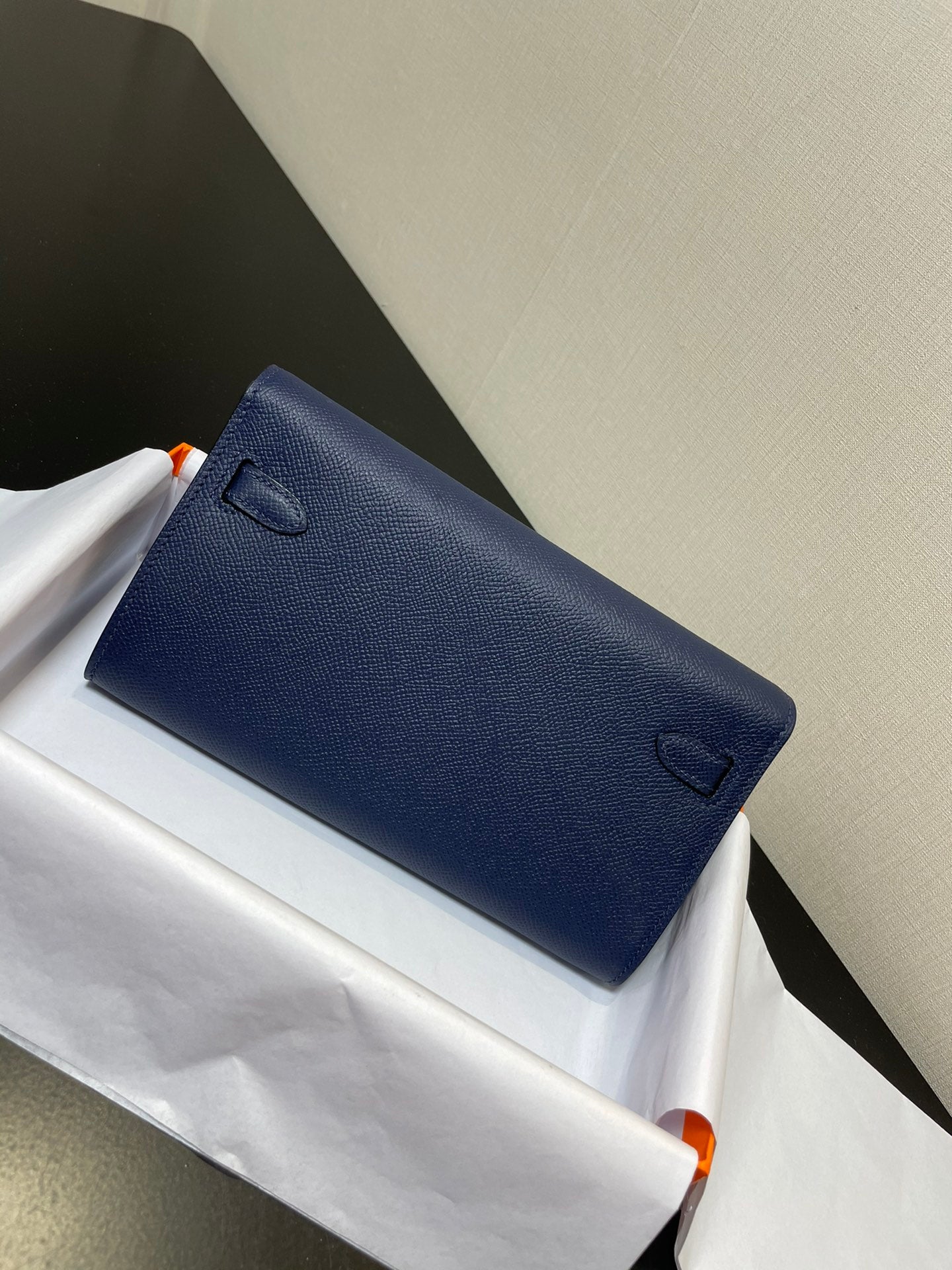 Luxury Two-Tone Blue and Beige Leather Wallet - Elegant Foldover Clutch with Gold Clasp