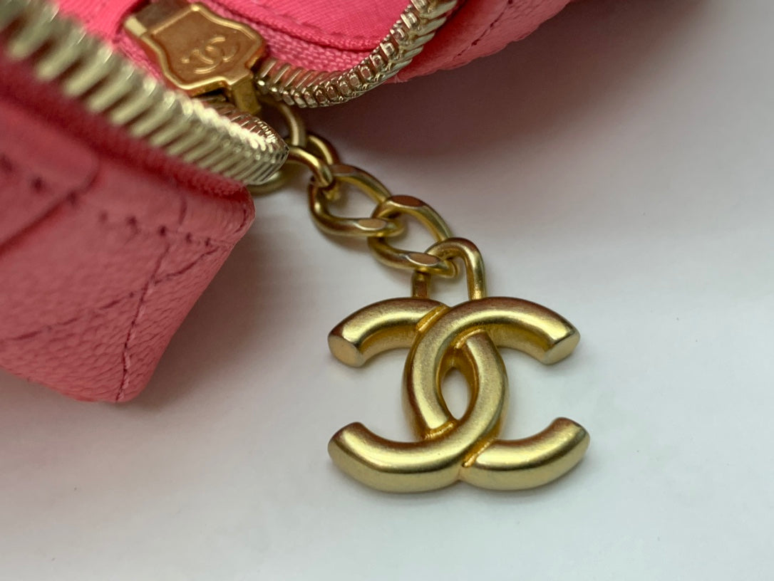 Chanel Small Vanity with Handle Pink Caviar Leather Gold-Tone Hardware