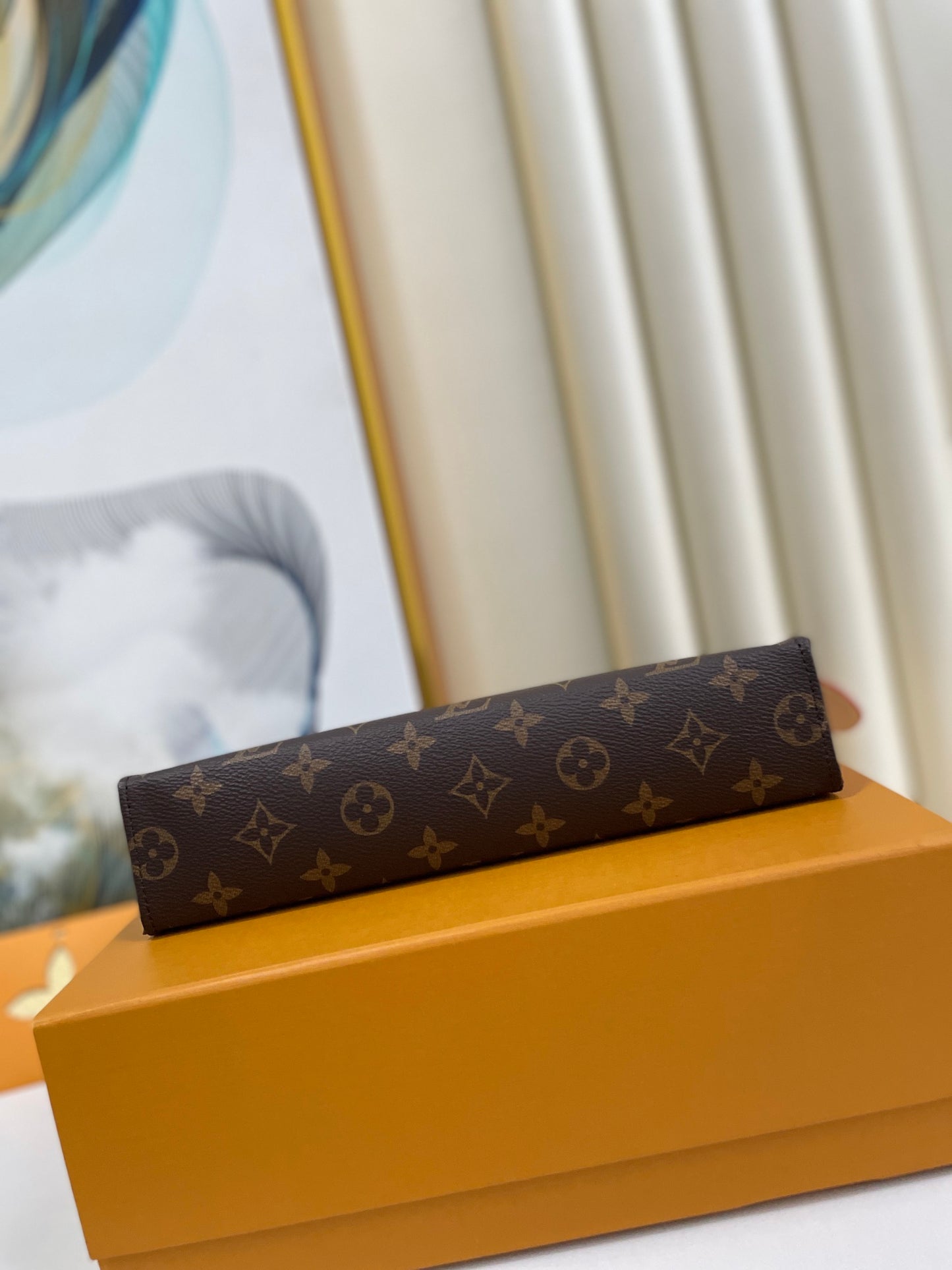 Louis Vuitton Classic Brown Monogram Canvas Toiletry Pouch Zippered Clutch Bag