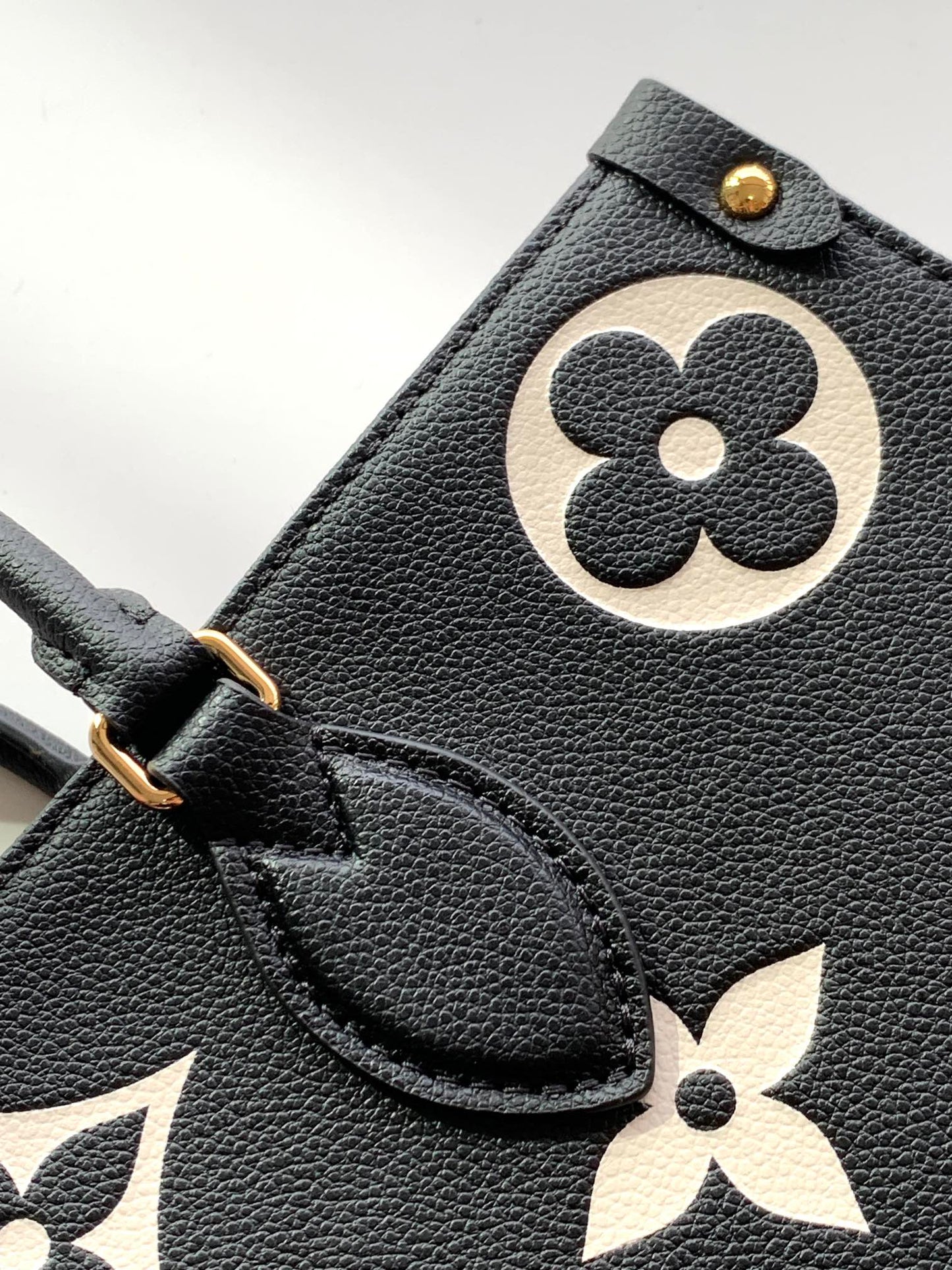 Louis Vuitton Luxury Black Leather Monogram Pattern Shoulder Tote Bag