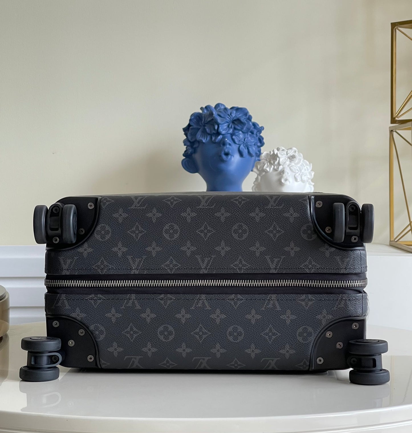 Modern Black Monogram Print Hardshell Carry-On Spinner Suitcase