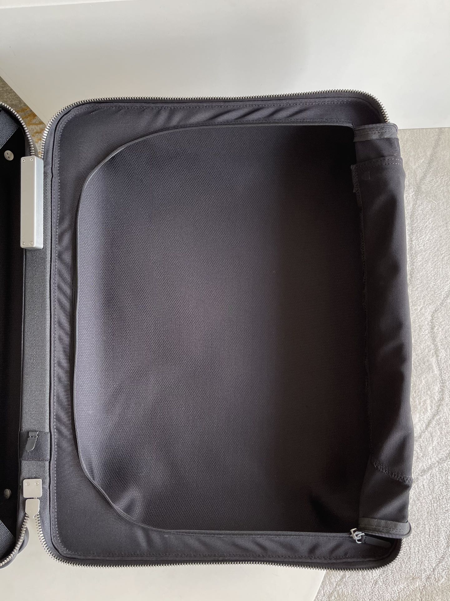 Modern Black Monogram Print Hardshell Carry-On Spinner Suitcase