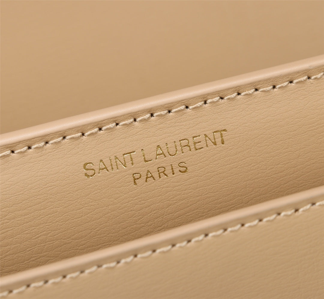 Saint Laurent Medium Sunset Shoulder Bag in Smooth Leather - Beige