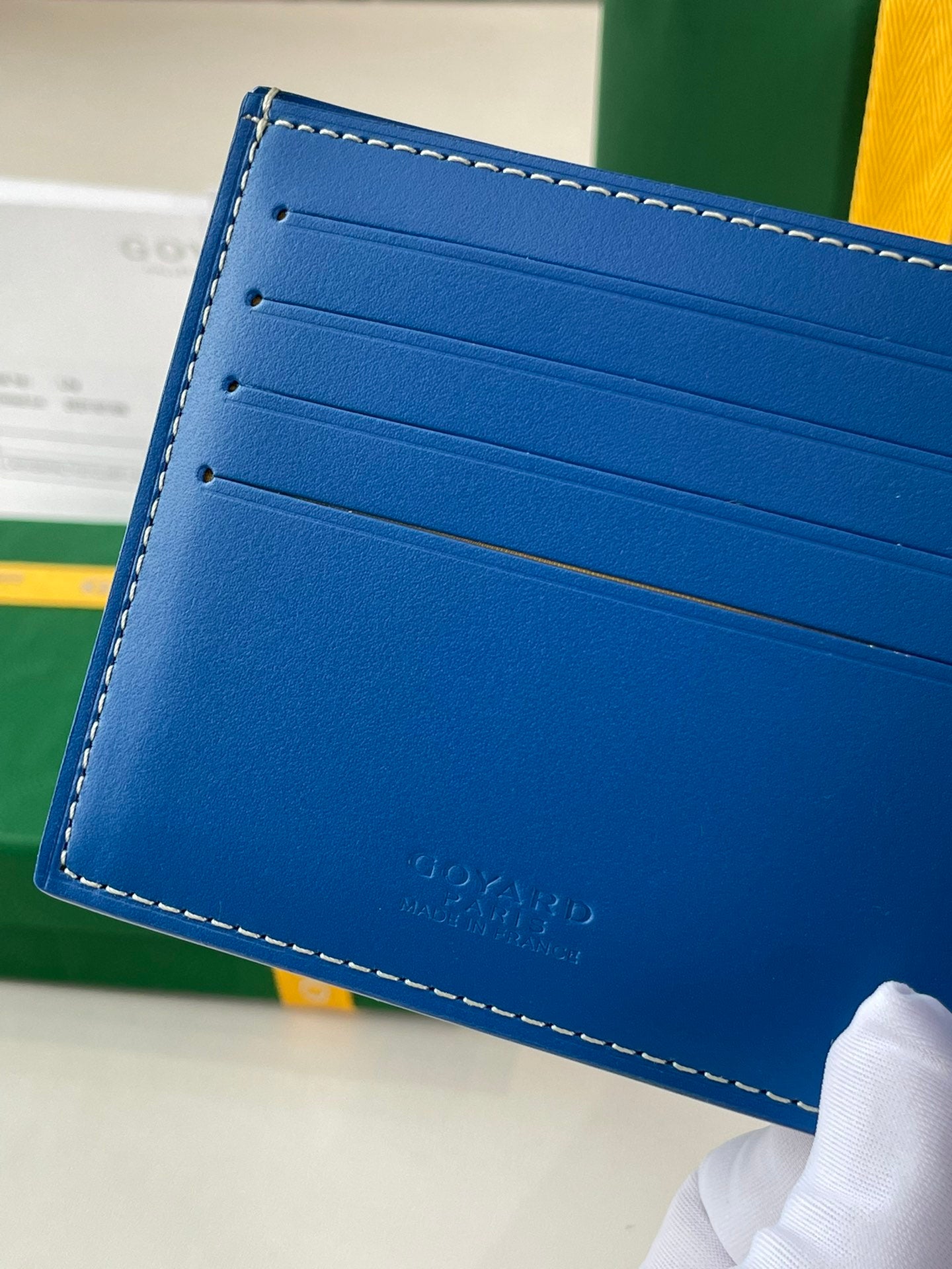 Gogy Classic Blue Chevron Patterned Slim Leather Bi-fold Wallet