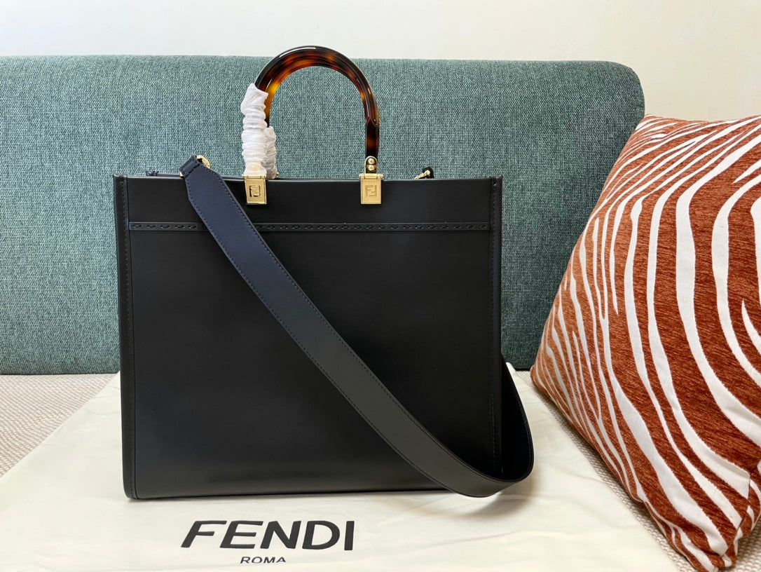 Fendi Sunshine Shopper Medium Black Leather Tote Bag