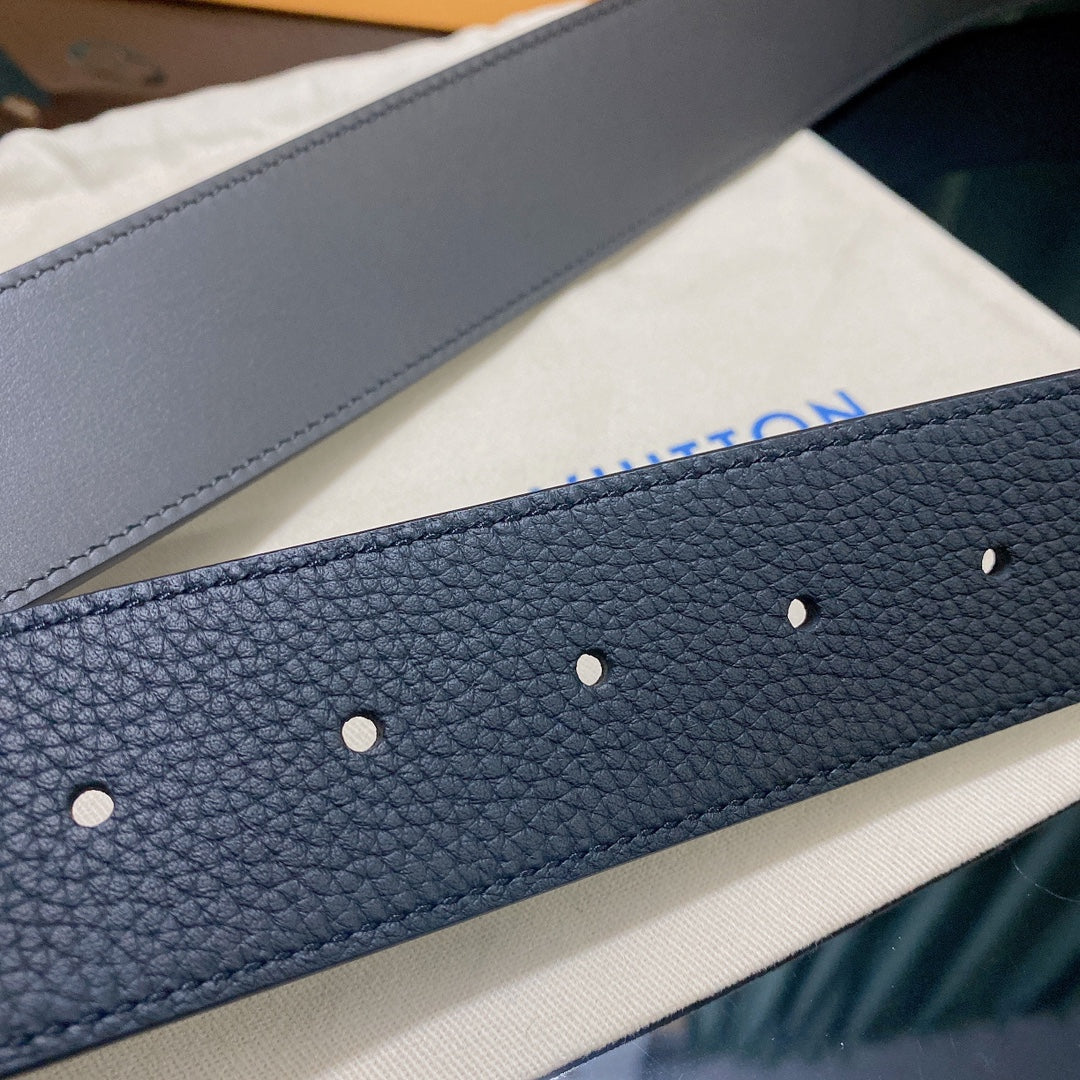 Louis Vuitton LV Initiales 40mm Reversible Belt in Black Leather with Gold Buckle