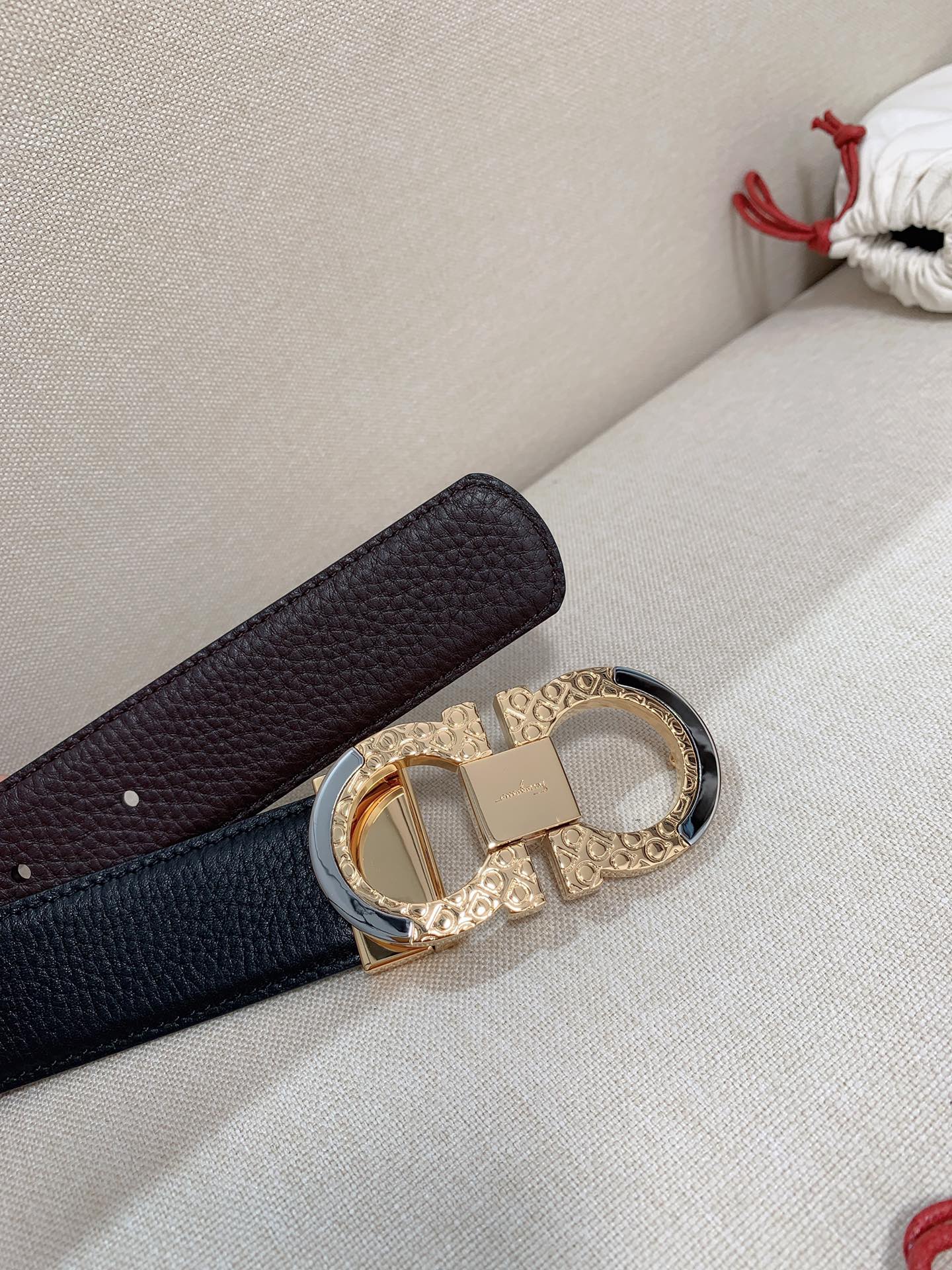 Salvatore Ferragamo Men's Gancini Buckle Leather Belt, Textured Gold and Silver-Tone Hardware, Black Leather