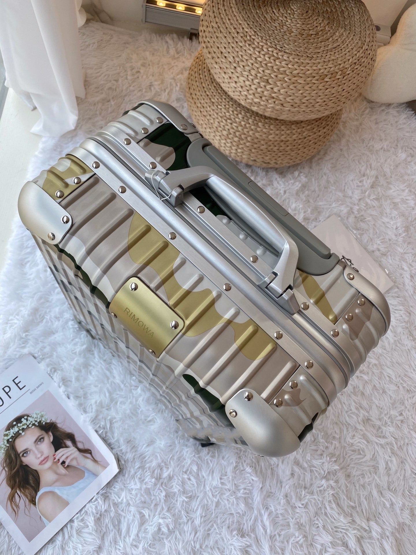 Yellow and Green Camouflage Hard Shell Spinner Suitcase