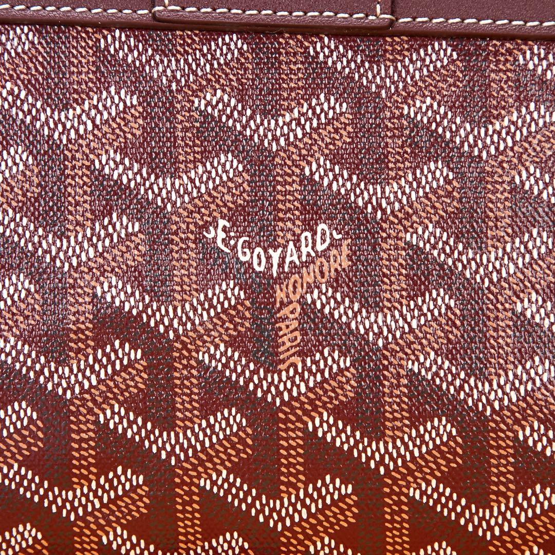 Gogy Elegant Burgundy Chevron Top Handle Shoulder Bag with Wood Handle