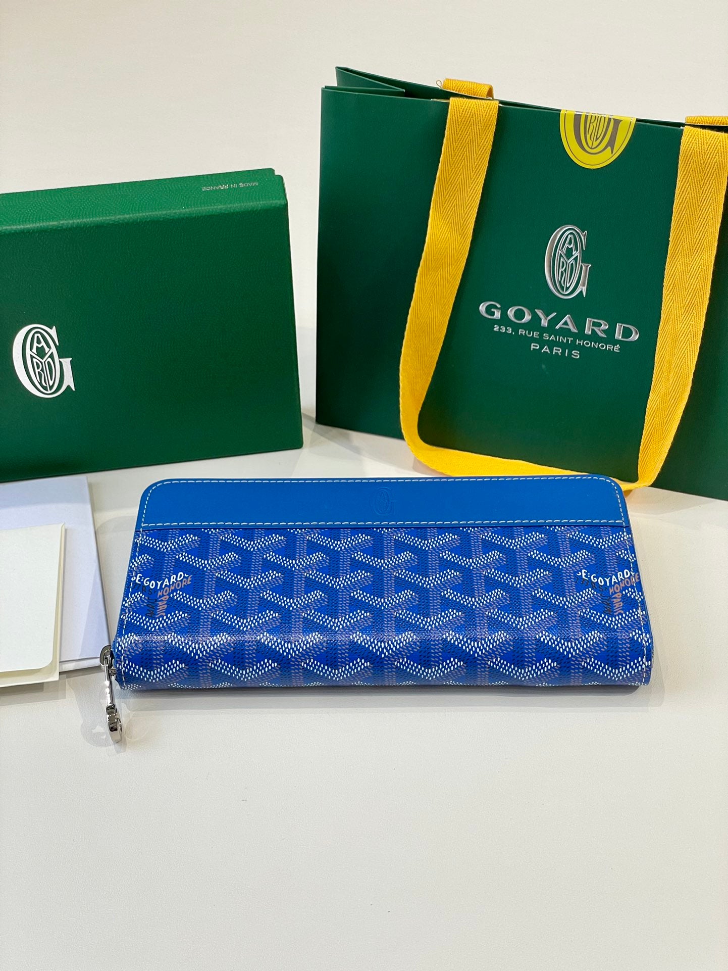 Gogy Classic Blue Chevron Monogram Zip-Around Canvas Long Wallet