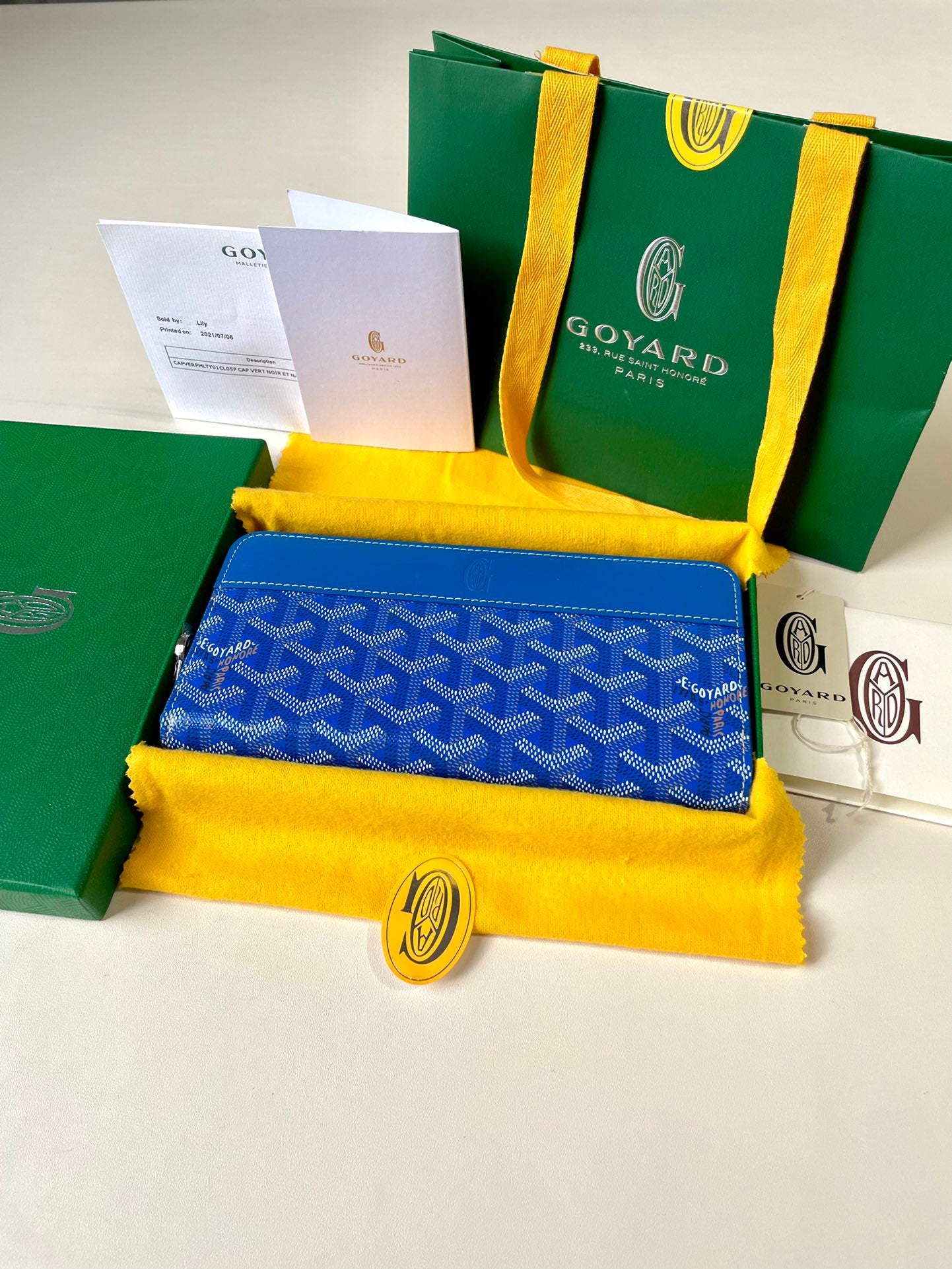 Gogy Classic Blue Chevron Monogram Zip-Around Canvas Long Wallet