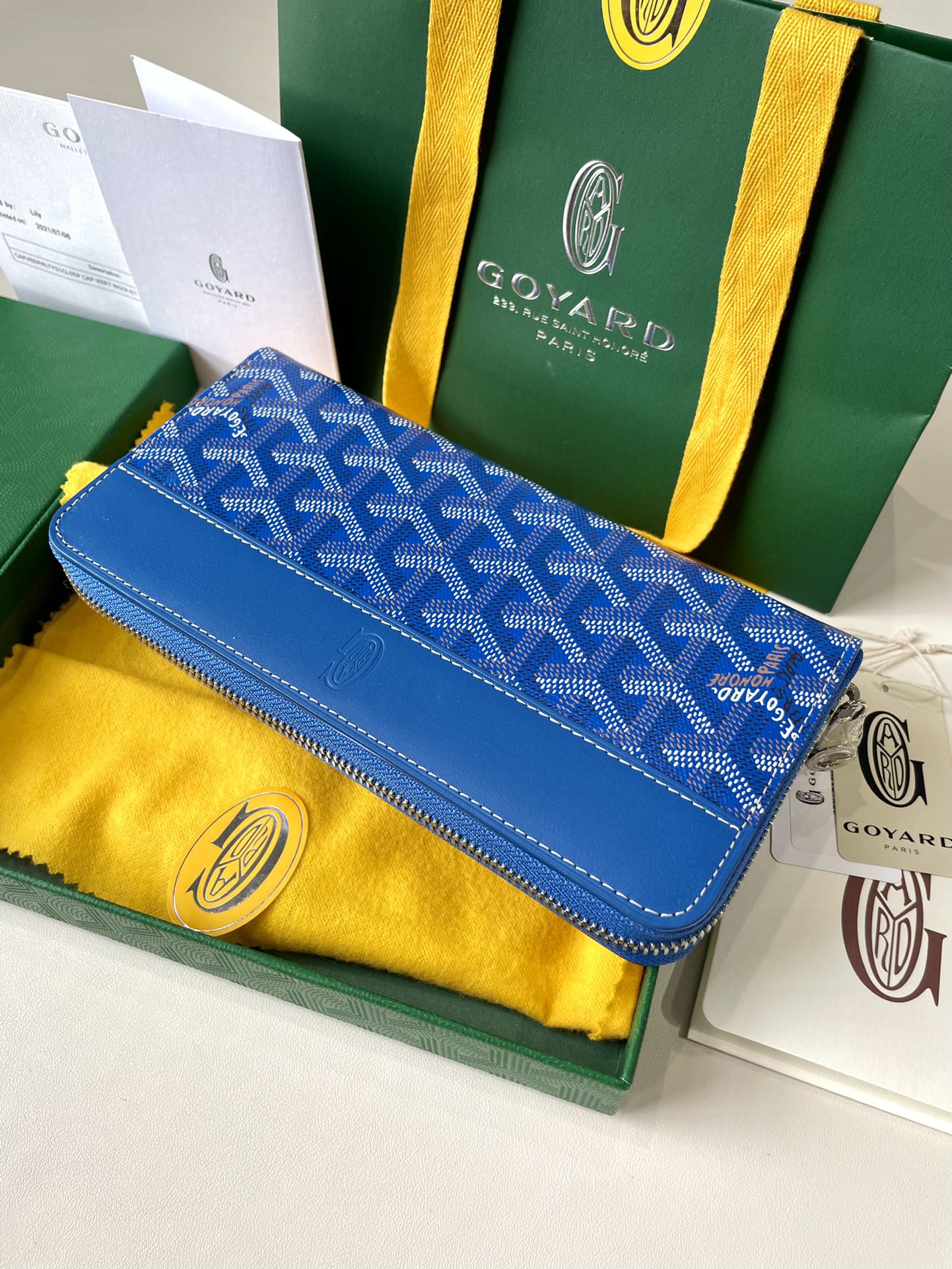 Gogy Classic Blue Chevron Monogram Zip-Around Canvas Long Wallet