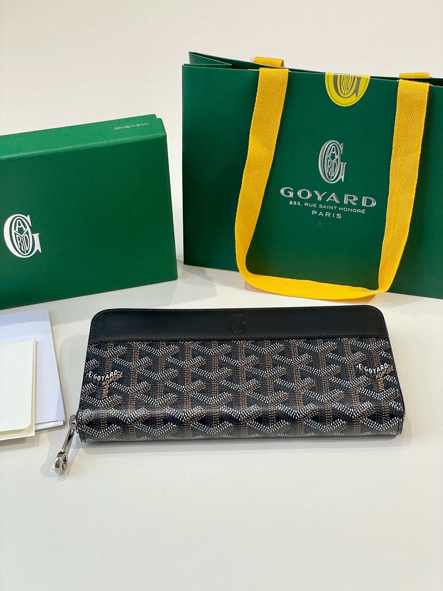 Gogy Black Chevron Pattern Canvas Long Zip Around Wallet