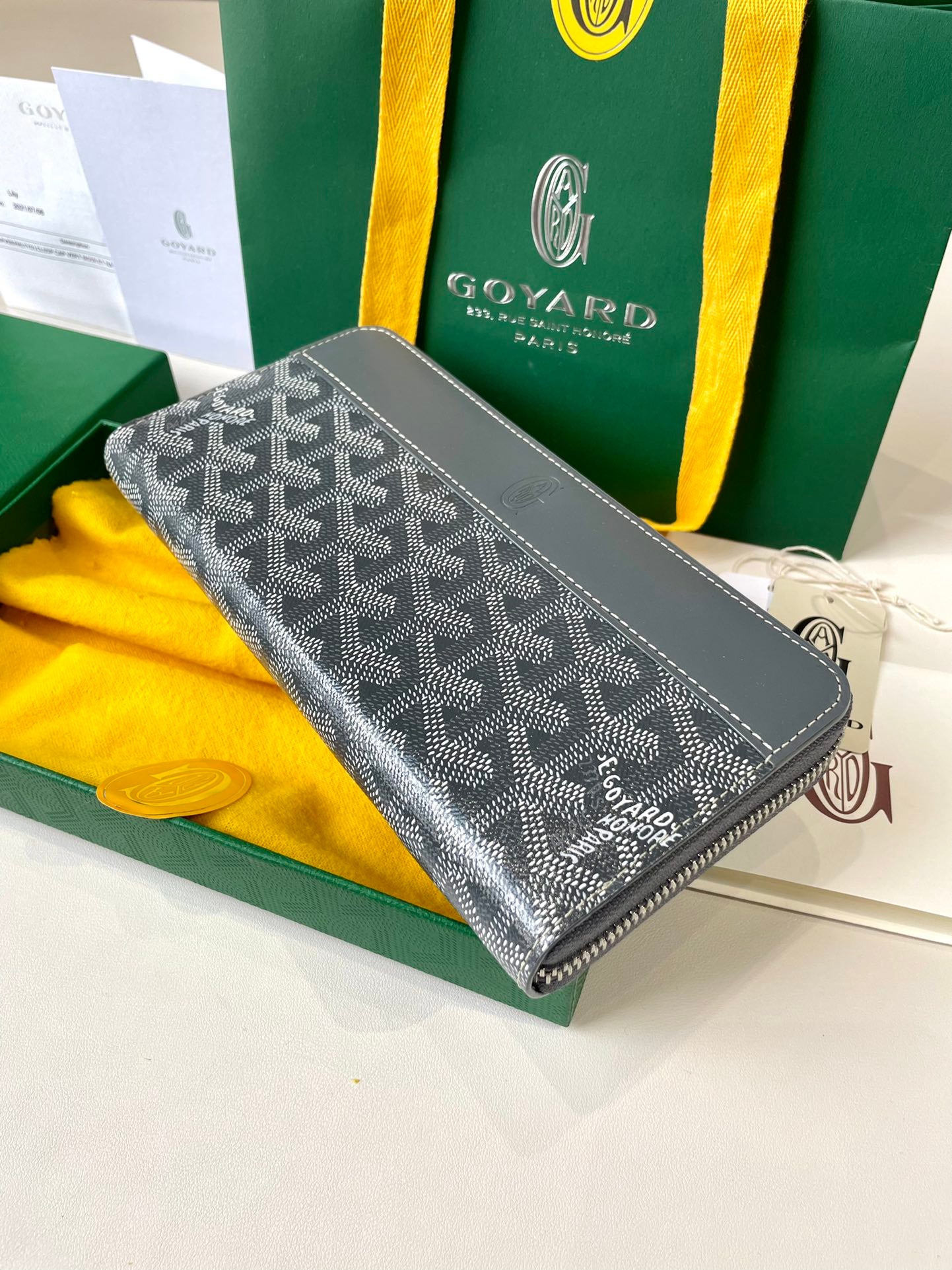 Gogy Elegant Grey Chevron Monogram Zip-Around Organizer Long Wallet