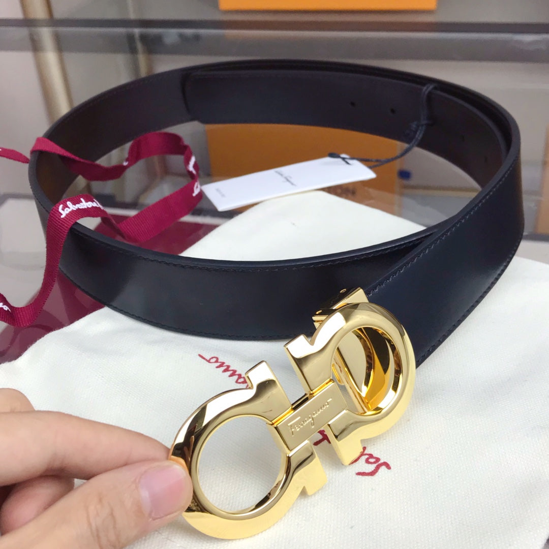 Salvatore Ferragamo Men's Gancini Reversible Leather Belt - Black with Gold-Tone Buckle