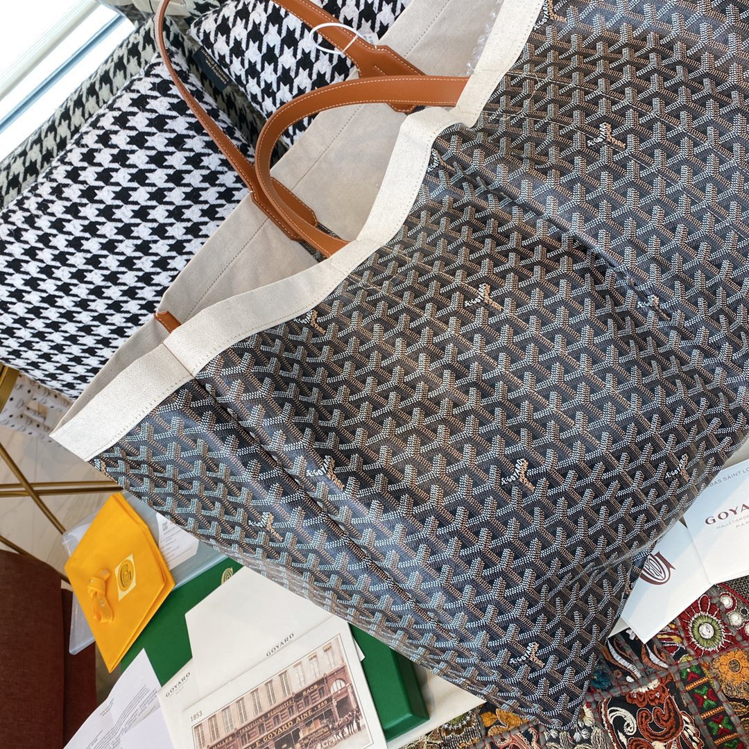 Gogy Large Chevron Pattern Tote Bag with Leather Handles and Canvas Trim