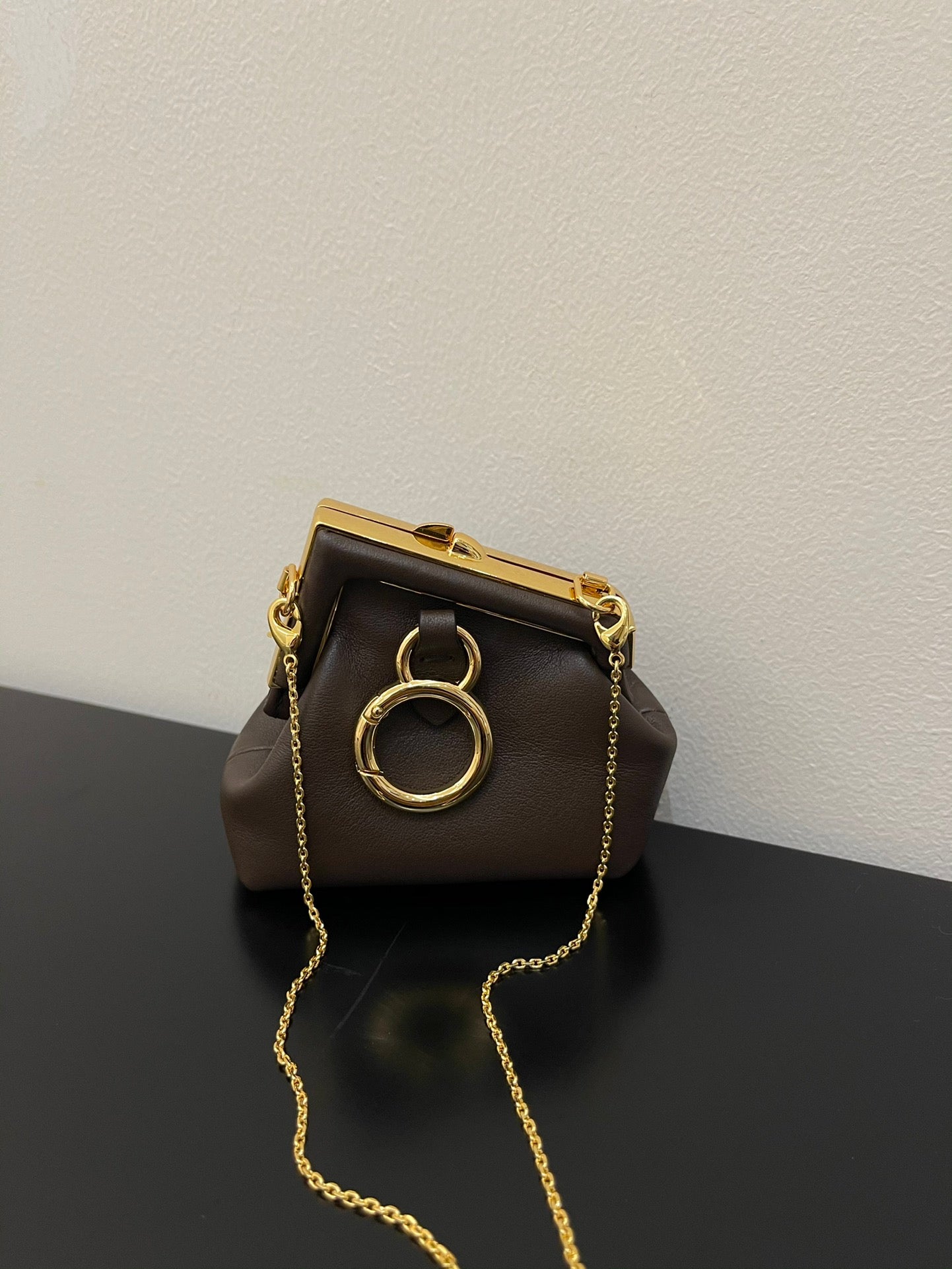Vintage Style Brown Mini Frame Bag with Gold Chain Strap - Kiss Lock Crossbody Pouch