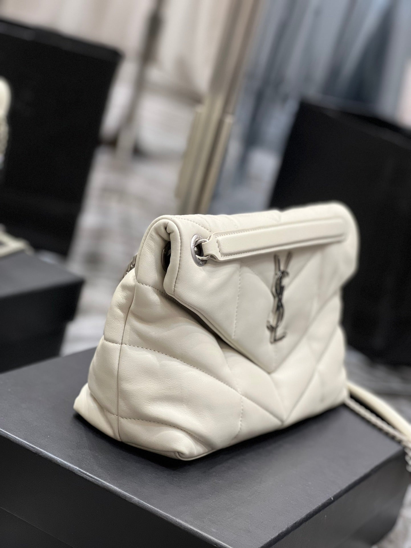 Saint Laurent Toy Loulou Quilted Leather Shoulder Bag - White