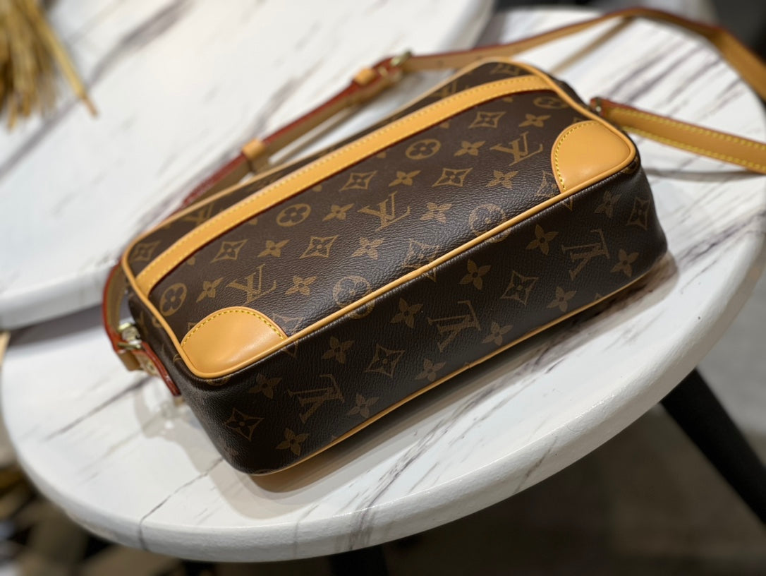 Louis Vuitton Vintage Brown Monogram Canvas Crossbody Bag with Leather Trim