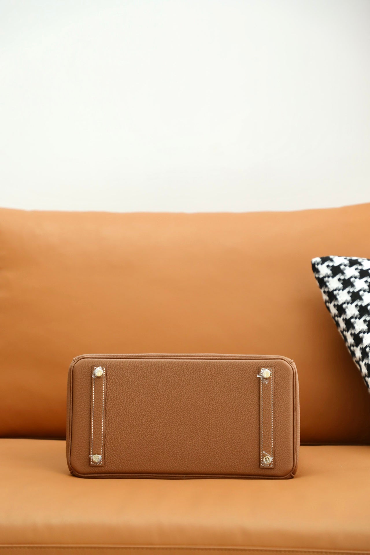 Luxury Tan Leather Top Handle Handbag with Gold-Tone Hardware