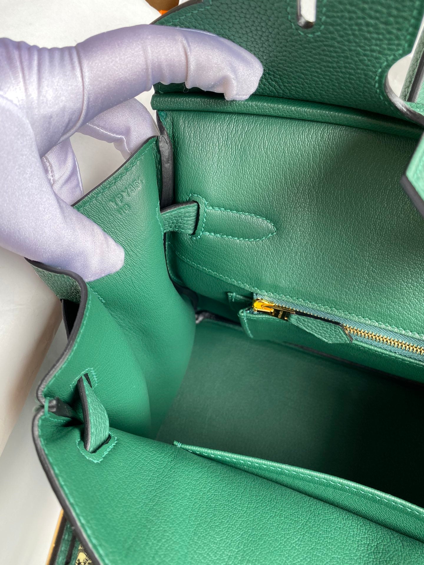 Luxury Forest Green Leather Handbag with Gold-Tone Hardware