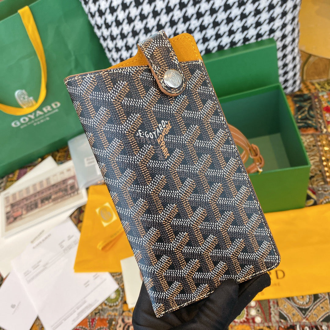 Gogy Chevron Pattern Leather Phone Pouch with Crossbody Strap