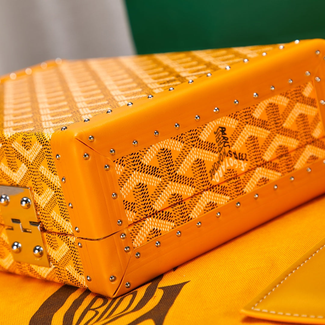 Gogy Yellow Chevron Pattern Luxury Hard Trunk Jewelry Case
