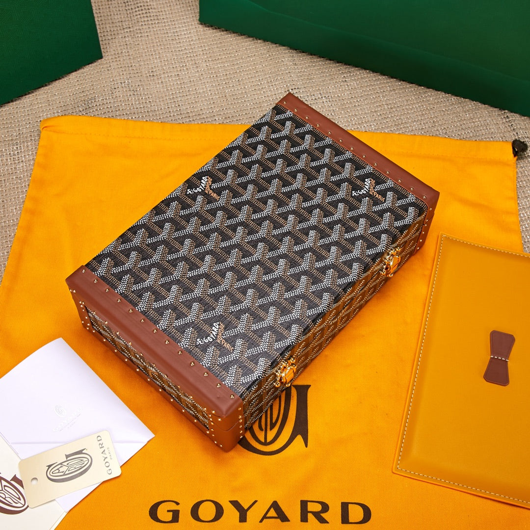 Gogy Luxury Geometric Print Mini Trunk Clutch with Leather Trim