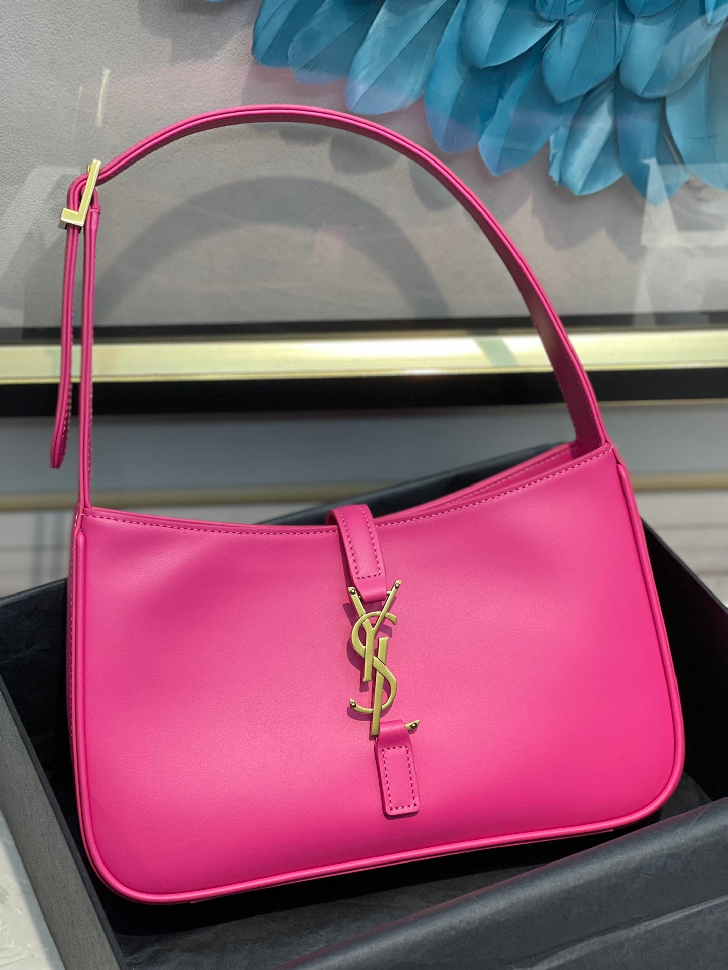 Saint Laurent Le 5 à 7 Leather Hobo Bag - Fuchsia Pink with Gold Hardware