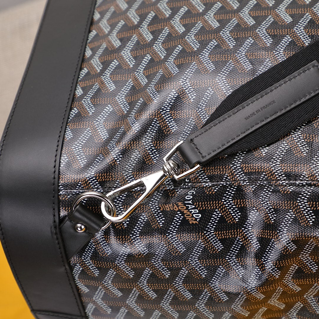 Gogy Classic Chevron Pattern Leather Backpack with Flap Closure