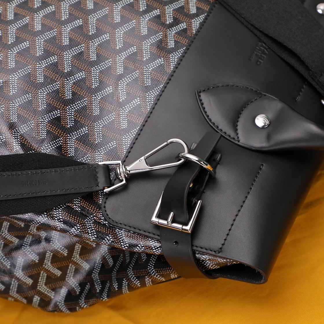 Gogy Classic Chevron Pattern Leather Backpack with Flap Closure