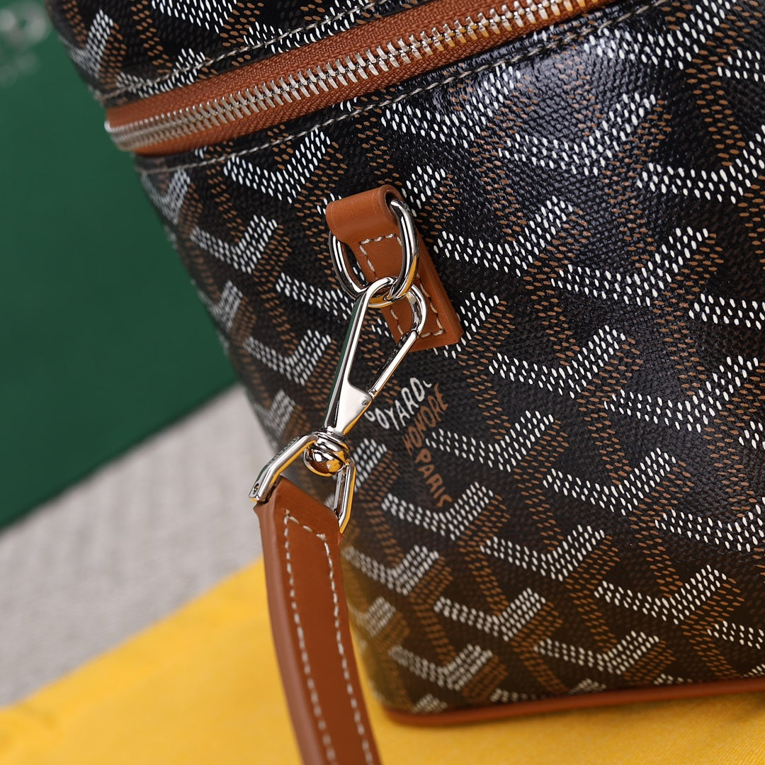 Gogy Chevron Monogram Vanity Case Crossbody Handbag with Leather Trim