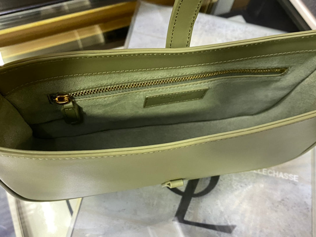 Saint Laurent Le 5 à 7 Leather Hobo Bag - Light Green