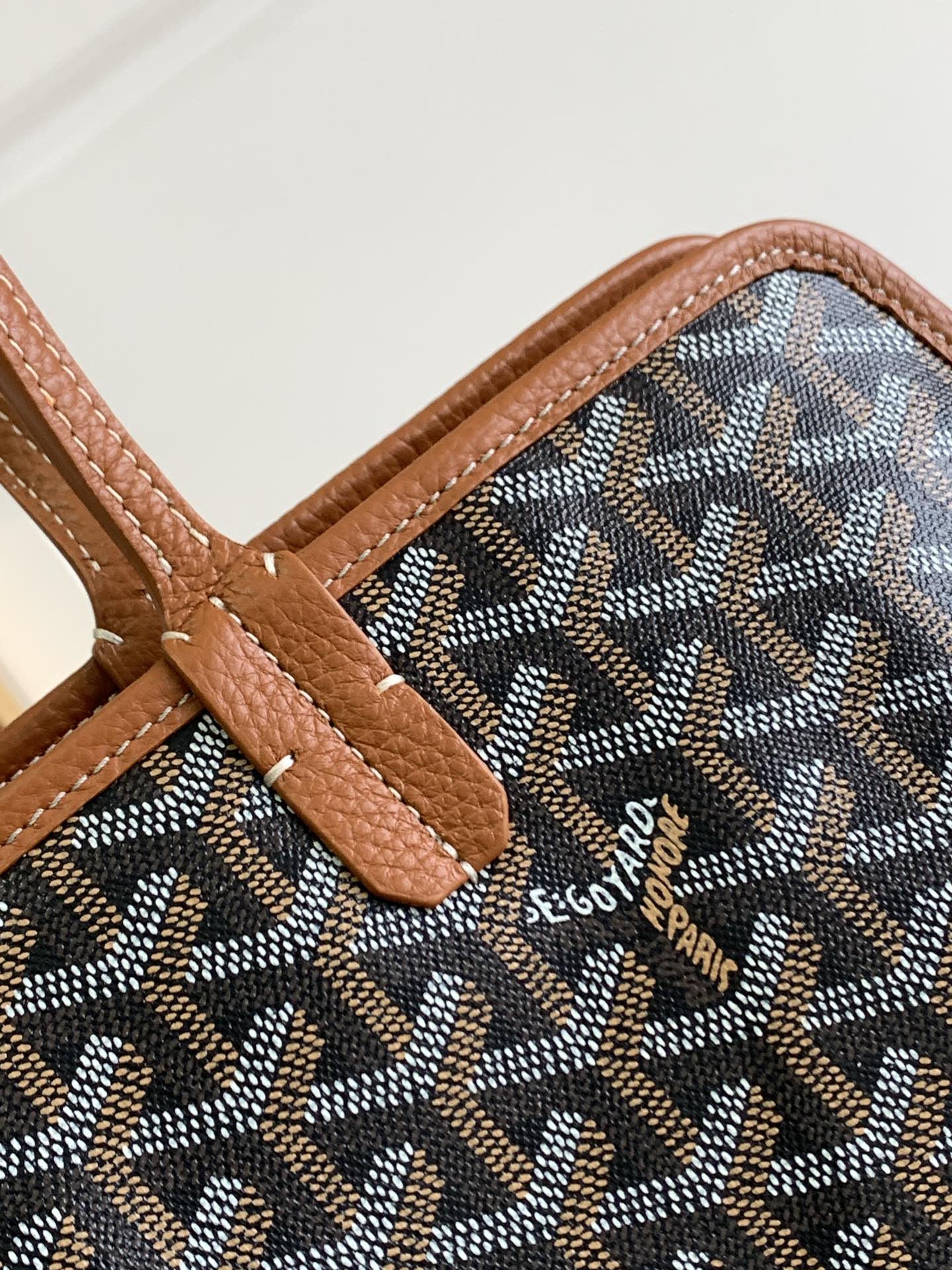Gogy Structured Geometric Chevron Print Canvas Tote Bag with Leather Trim